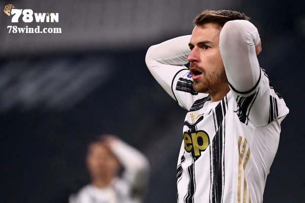 Sóng gió Ramsey vs Juventus kết thúc