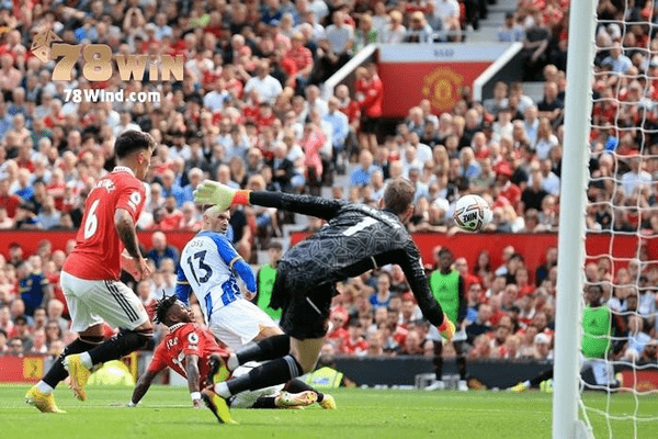 Các cầu thủ Brighton đã làm nên lịch sử tại sân vận động Old Trafford