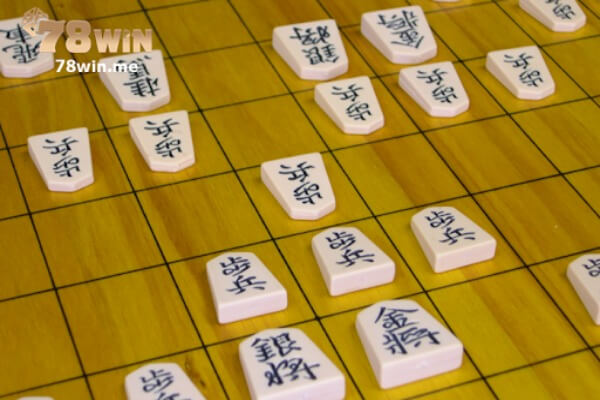 Luật thả quân chỉ xuất hiện ở cờ Shogi