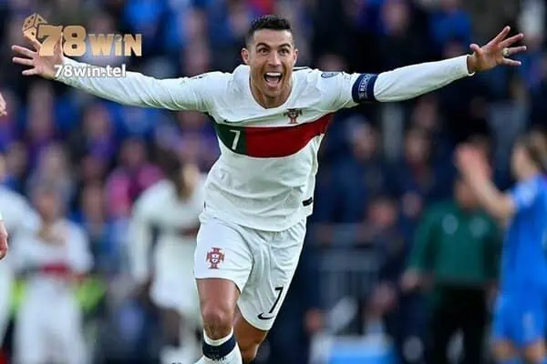 Tuyển thủ Bồ Đào Nha Cristiano Ronaldo từng nhiều lần lập hattrick